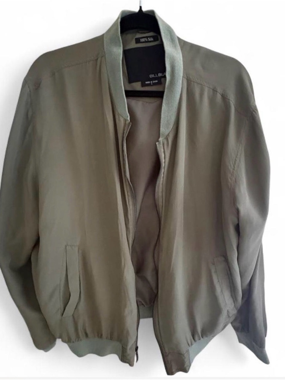 Vintage 100-% Silk Bill Blass Men's Olive Bomber Jacket